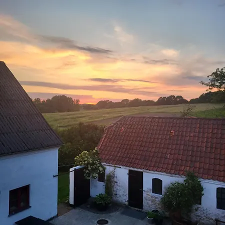Bed & Breakfast Lysbjerggard